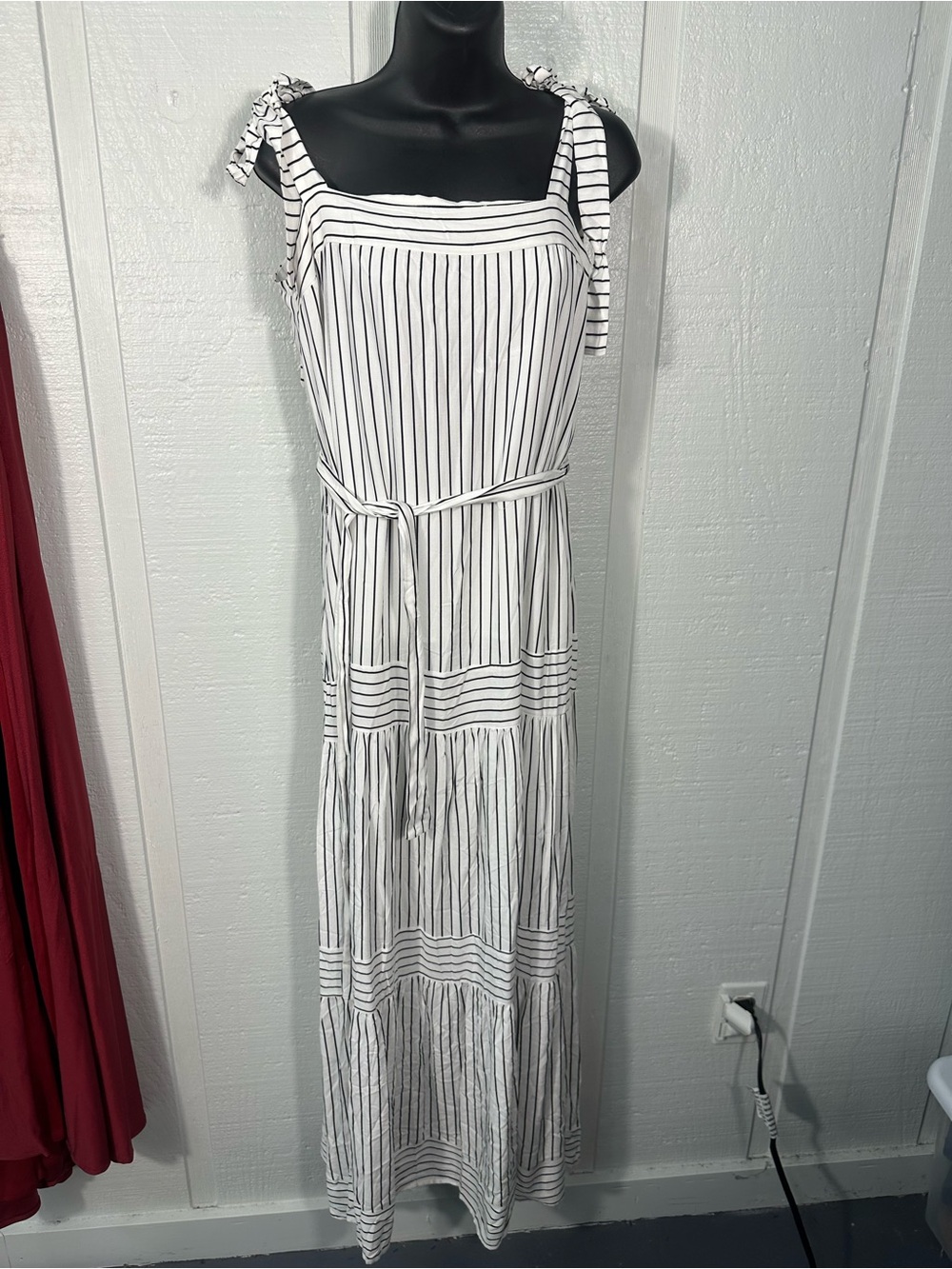 Cz Collection by Cezelle Blue and White Dress Size Medium EUC